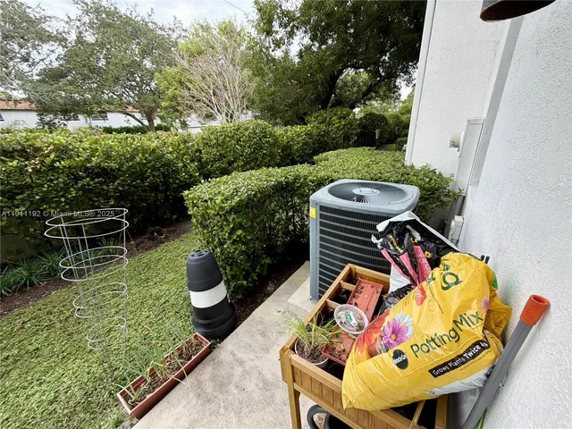 $3,675 | 913 Northwest 45th Terrace, Unit 913, Plantation, FL 33317