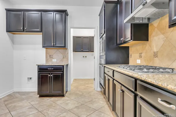 $3,000 | 9926 Jon Boat Way, Boerne, TX 78006