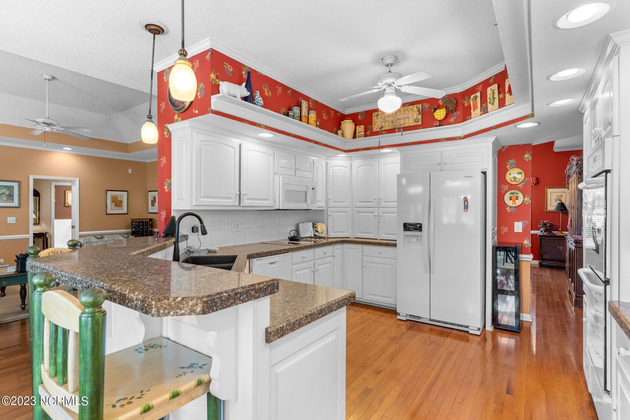 209 Rice Mill Circle Sunset Beach, NC 28468 - Photo 16 of 53 Kitchen