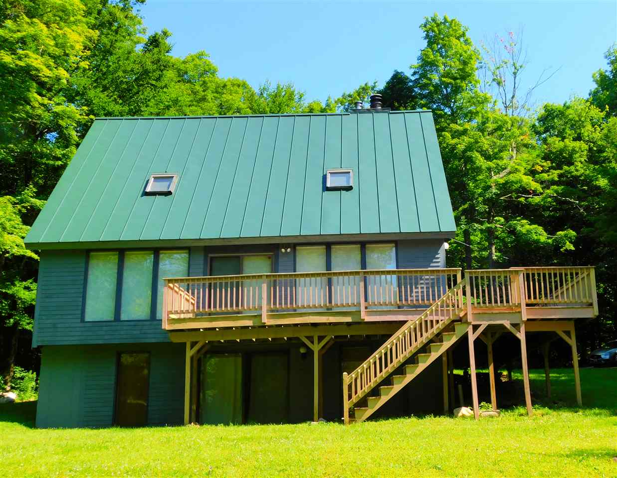 5 Guttroff Way Winhall, VT 05340 - Photo 2 of 18