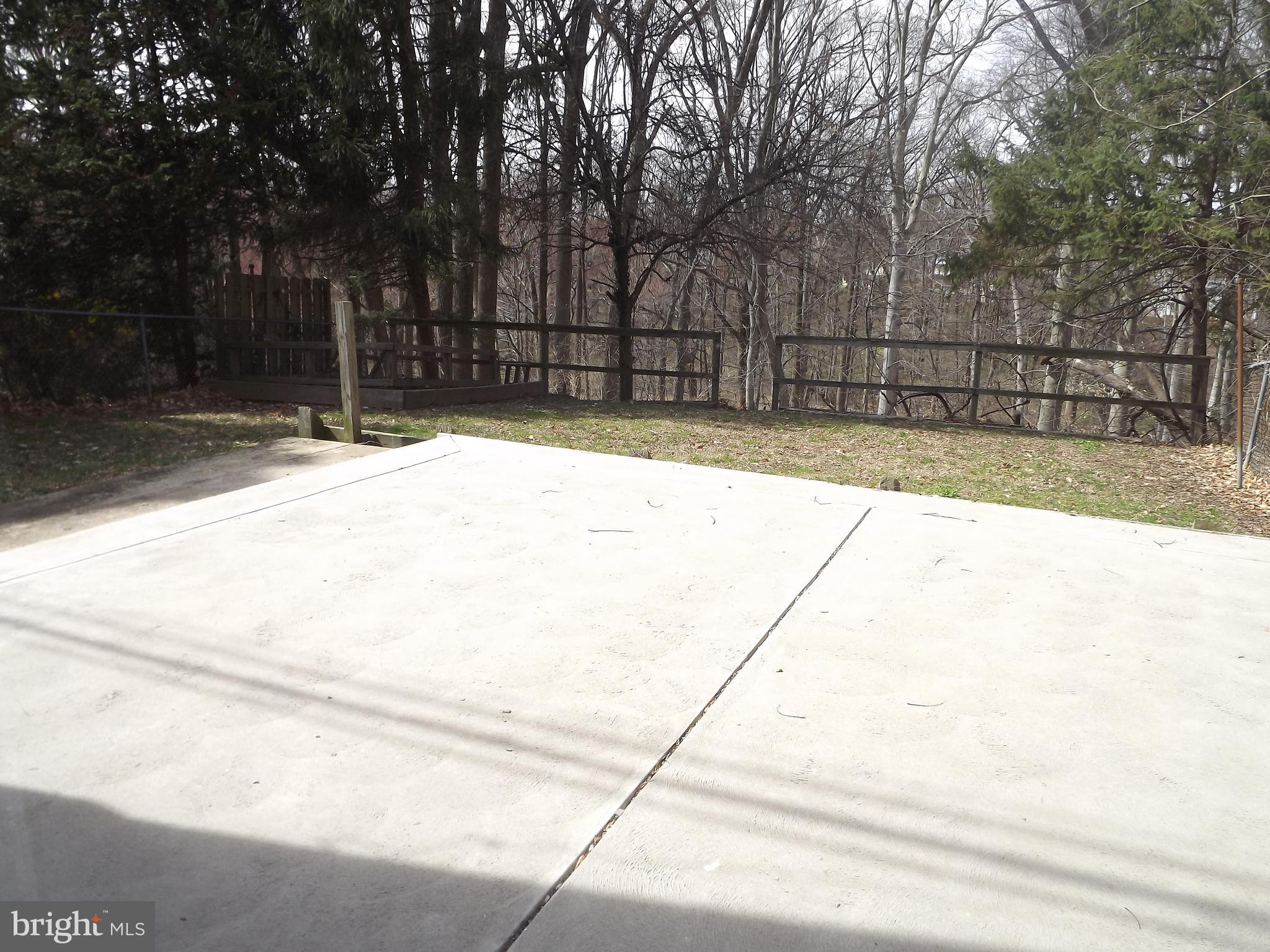 9112 Springview Road Philadelphia, PA 19115 - Photo 33 of 39 Gallery Image 33