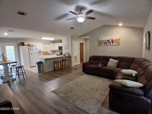 $269,000 | 7912 Campflowers Road, Youngstown, FL 32466