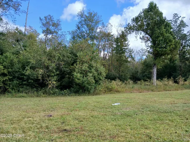 $269,000 | 7912 Campflowers Road, Youngstown, FL 32466