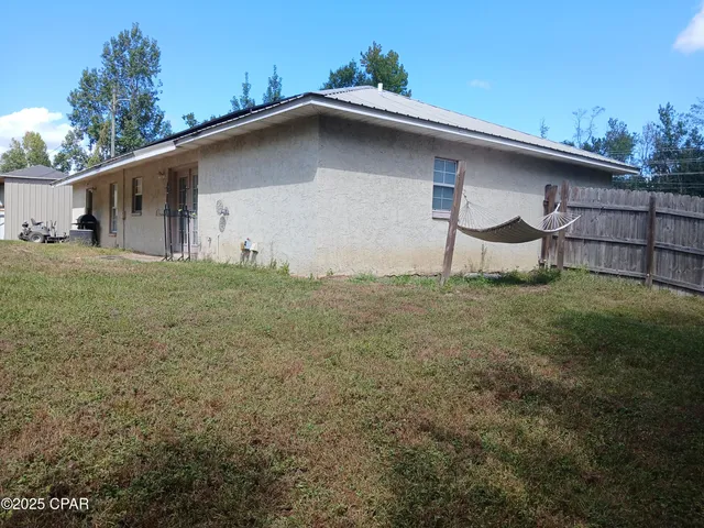$269,000 | 7912 Campflowers Road, Youngstown, FL 32466
