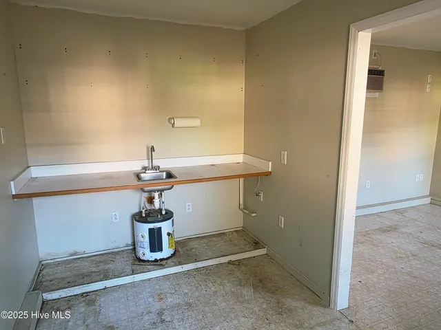 $114,000 | 115 South Franklin Street, Whiteville, NC 28472