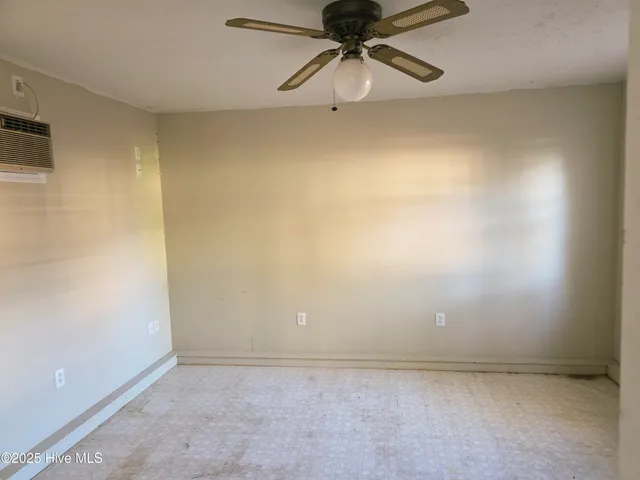 $114,000 | 115 South Franklin Street, Whiteville, NC 28472