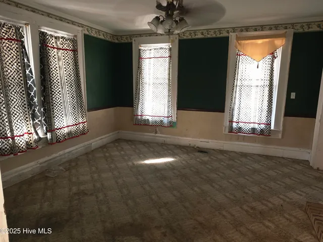 $114,000 | 115 South Franklin Street, Whiteville, NC 28472