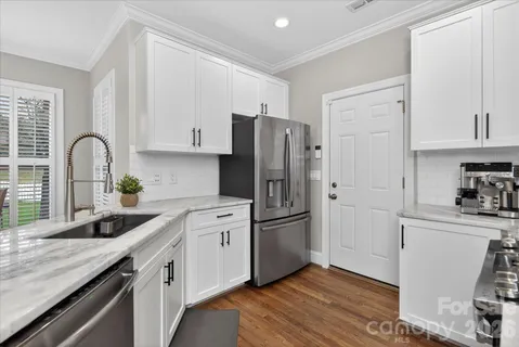 $650,000 | 815 Celbridge Court, Charlotte, NC 28270