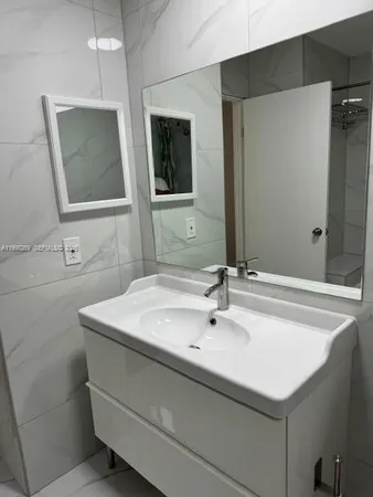 $4,250 | 9729 Costa Del Sol Boulevard, Unit C101, Doral, FL 33178