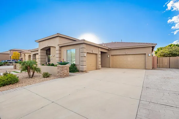 $3,900 | 27414 North 22nd Lane, Phoenix, AZ 85085