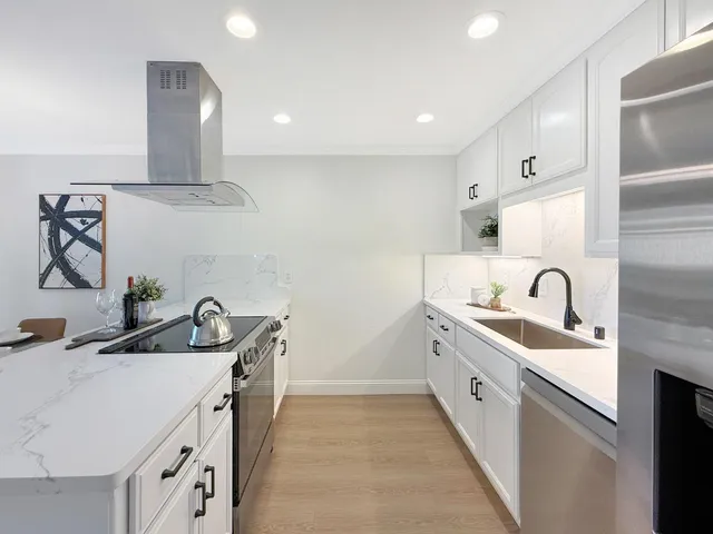 $1,050,000 | 125 Connemara Way, Unit 98, Sunnyvale, CA 94087