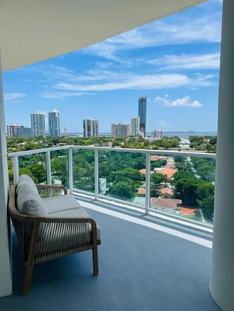 $5,000 | 2525 Southwest 3rd Avenue, Unit 1001, Miami, FL 33129