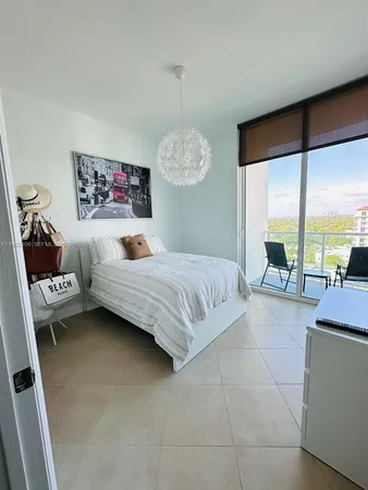 $5,000 | 2525 Southwest 3rd Avenue, Unit 1001, Miami, FL 33129