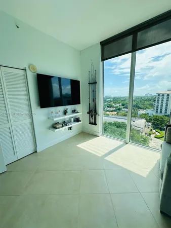 $5,000 | 2525 Southwest 3rd Avenue, Unit 1001, Miami, FL 33129