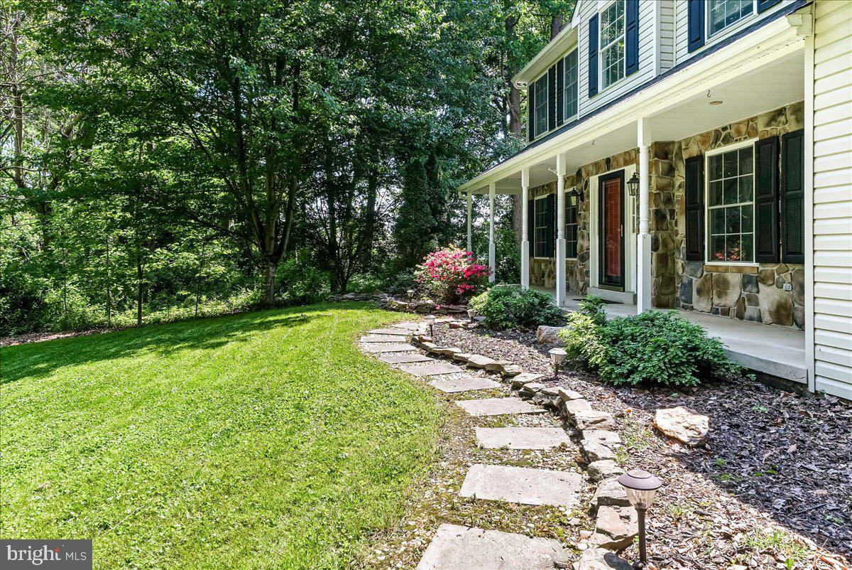 482 West Street Road Kennett Square, PA 19348 - Photo 3 of 54