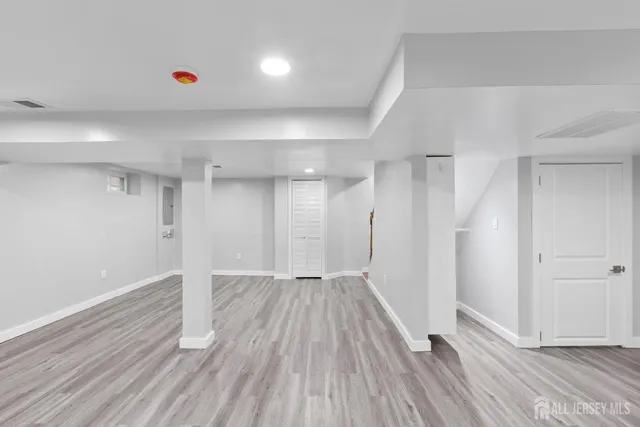 $650,000 | 33 McAuliffe Drive, North Brunswick, NJ 08902