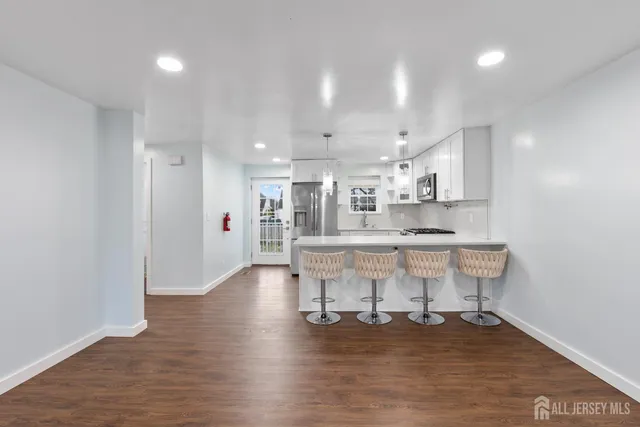 $650,000 | 33 McAuliffe Drive, North Brunswick, NJ 08902