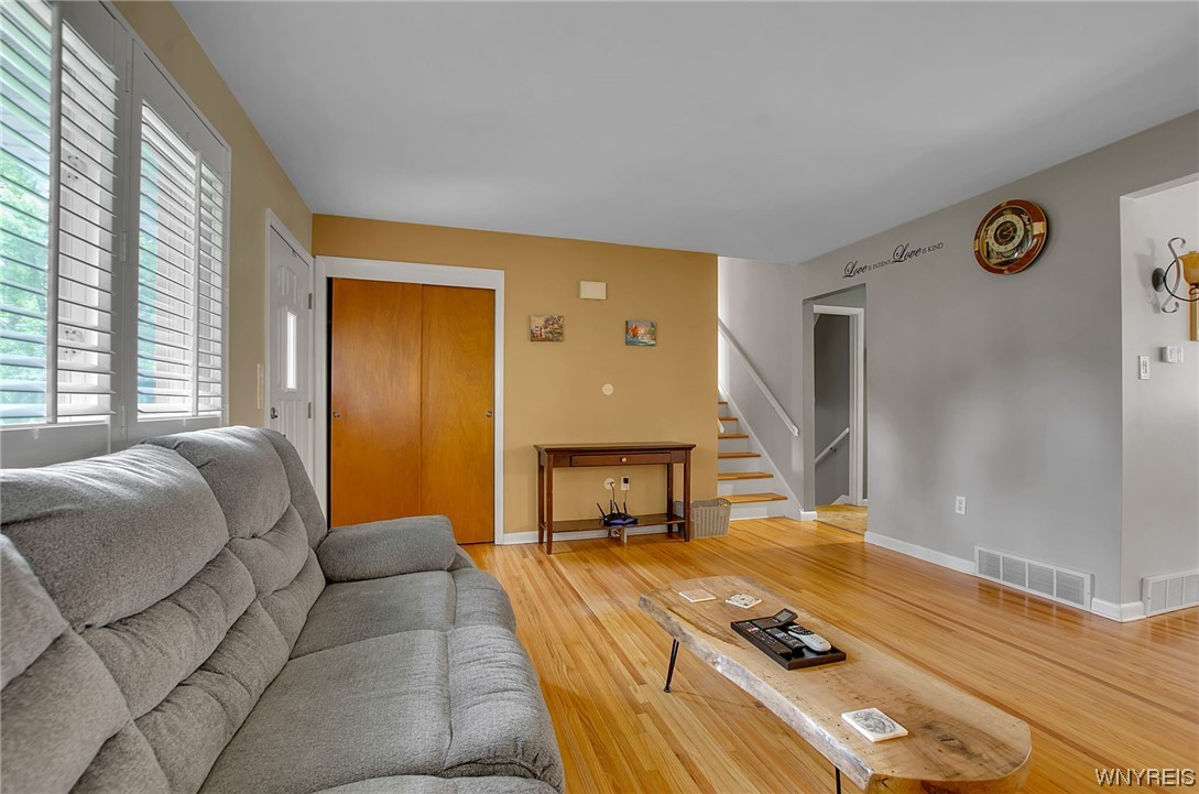 450 North Star Road Elma, NY 14052 - Photo 4 of 50