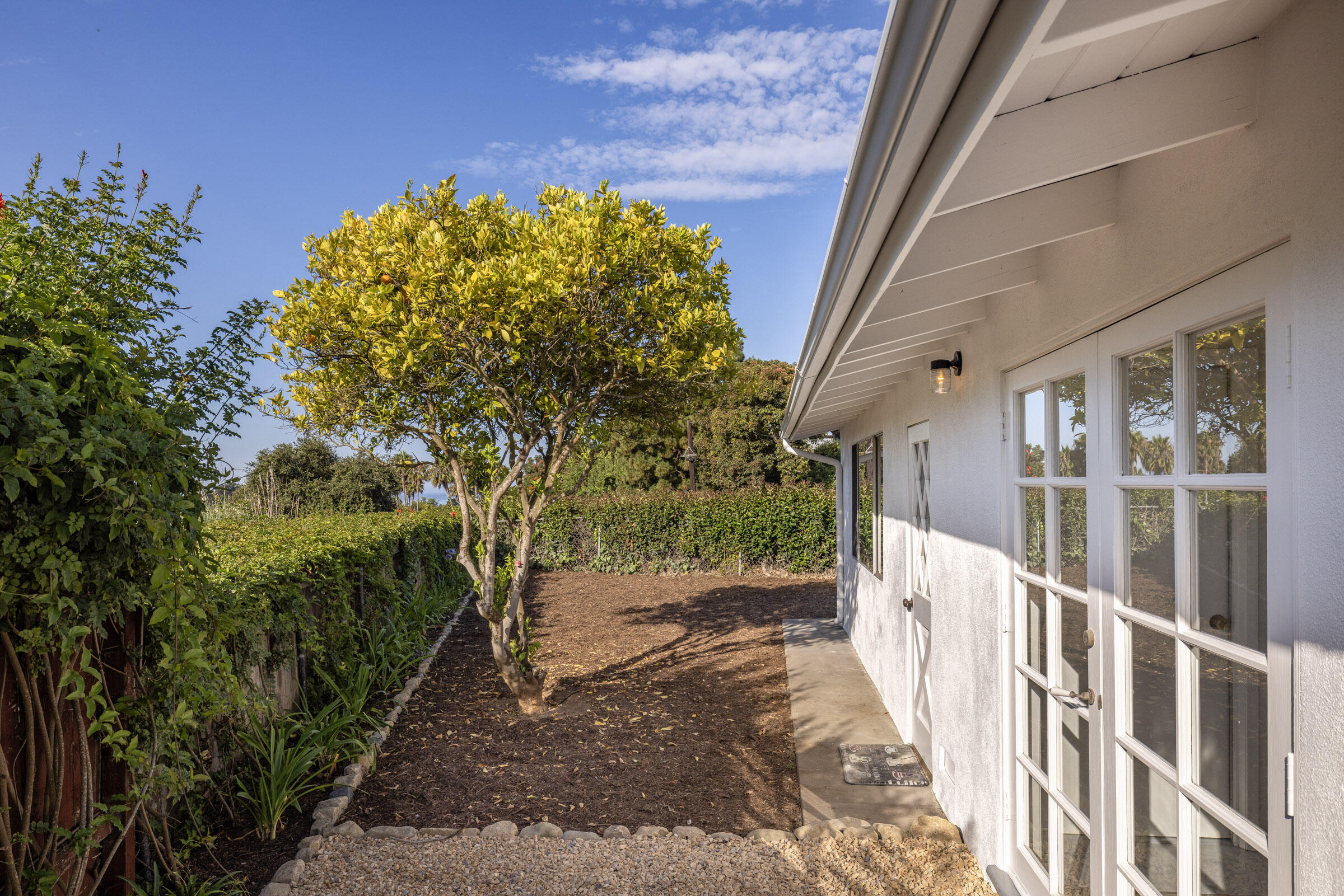 510 Meigs Road Santa Barbara, CA 93109 - Photo 19 of 27 510 Meigs_0008