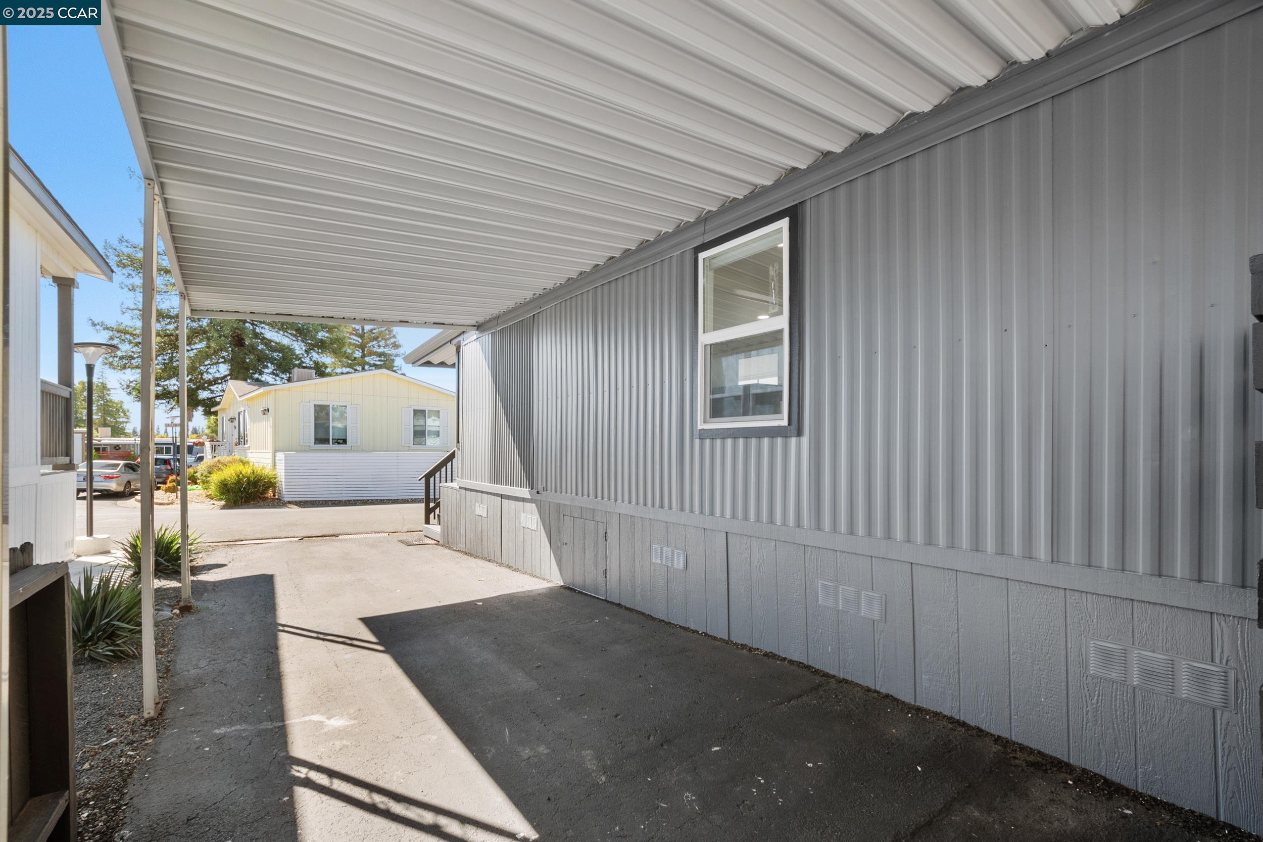 32 Galloway Drive, Unit 32 Concord, CA 94518 - Photo 28 of 45