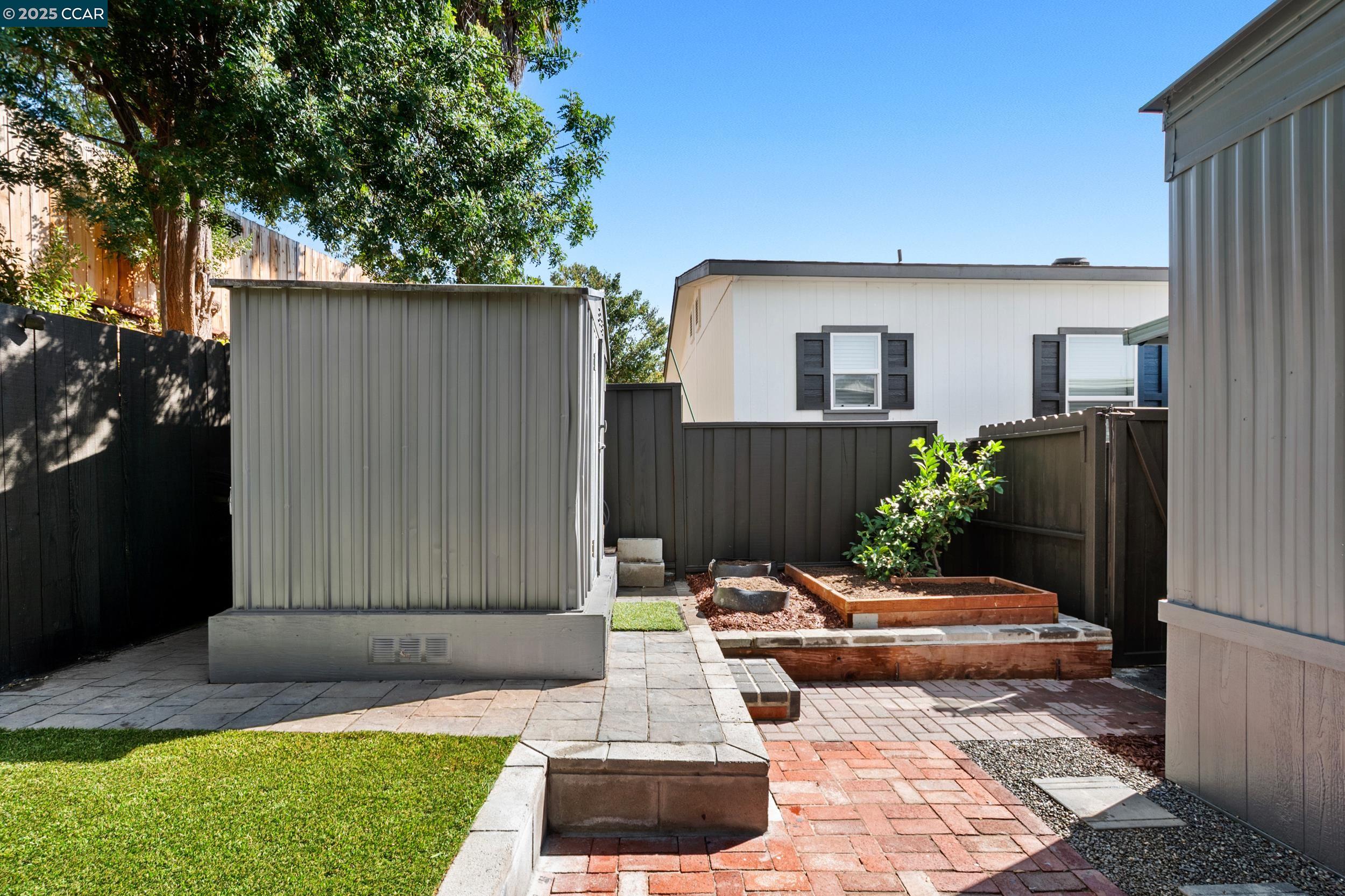 32 Galloway Drive, Unit 32 Concord, CA 94518 - Photo 32 of 45