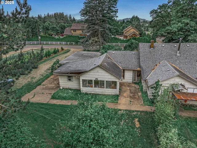 $749,950 | 7008 Southeast 302nd Avenue, Gresham, OR 97080