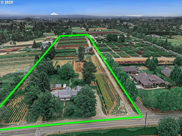 $749,950 | 7008 Southeast 302nd Avenue, Gresham, OR 97080