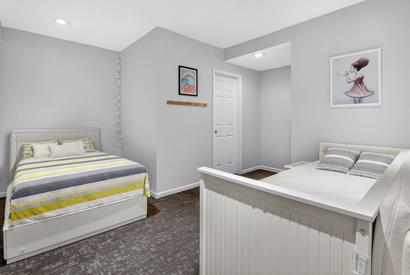 3807 Landsdown Avenue Naperville, IL 60564 - Photo 20 of 29 a bedroom with a bed and a cabinets