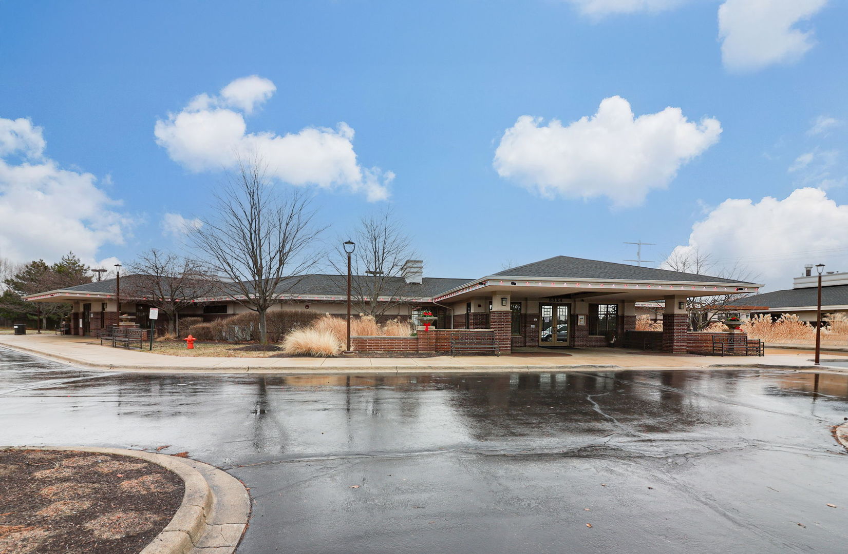 3807 Landsdown Avenue Naperville, IL 60564 - Photo 25 of 29 a view of a swimming pool with a deck