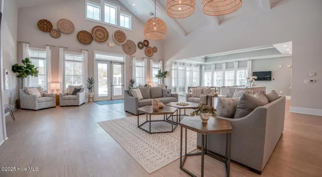 $1,740 | 115 Beaumont Oaks Drive, Unit C1, Wilmington, NC 28411