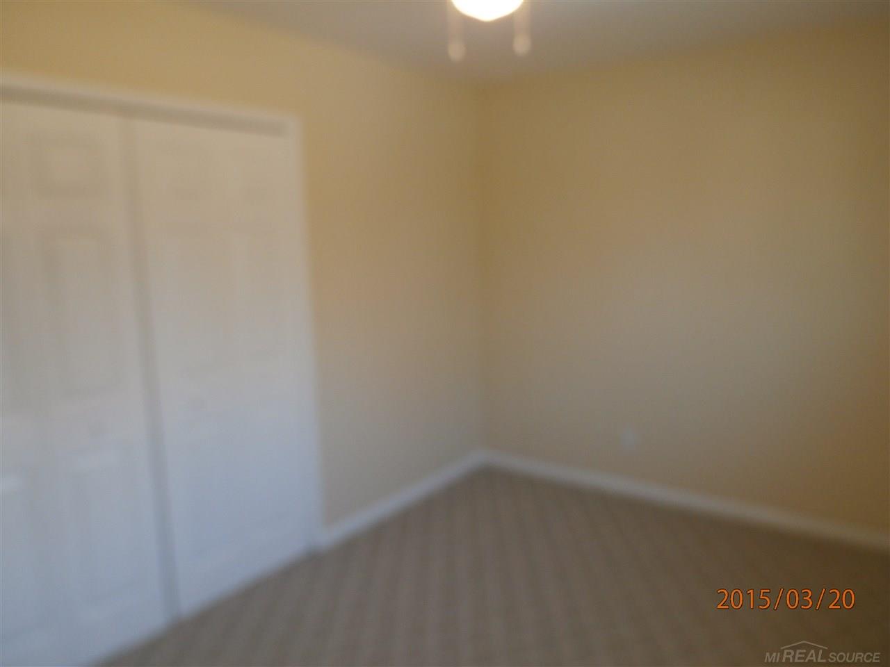 4058 Calkins Road Flint, MI 48532 - Photo 23 of 30 31235335-22.JPG