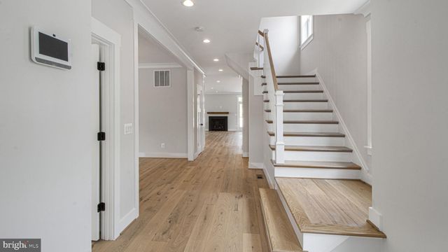 $1,970,000 | 28 East Maple Street, Alexandria, VA 22301