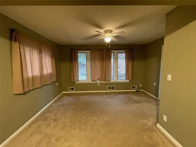 $2,250 | 530 Jenne Drive, Pittsburgh, PA 15236