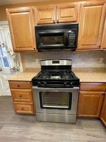 $2,250 | 530 Jenne Drive, Pittsburgh, PA 15236