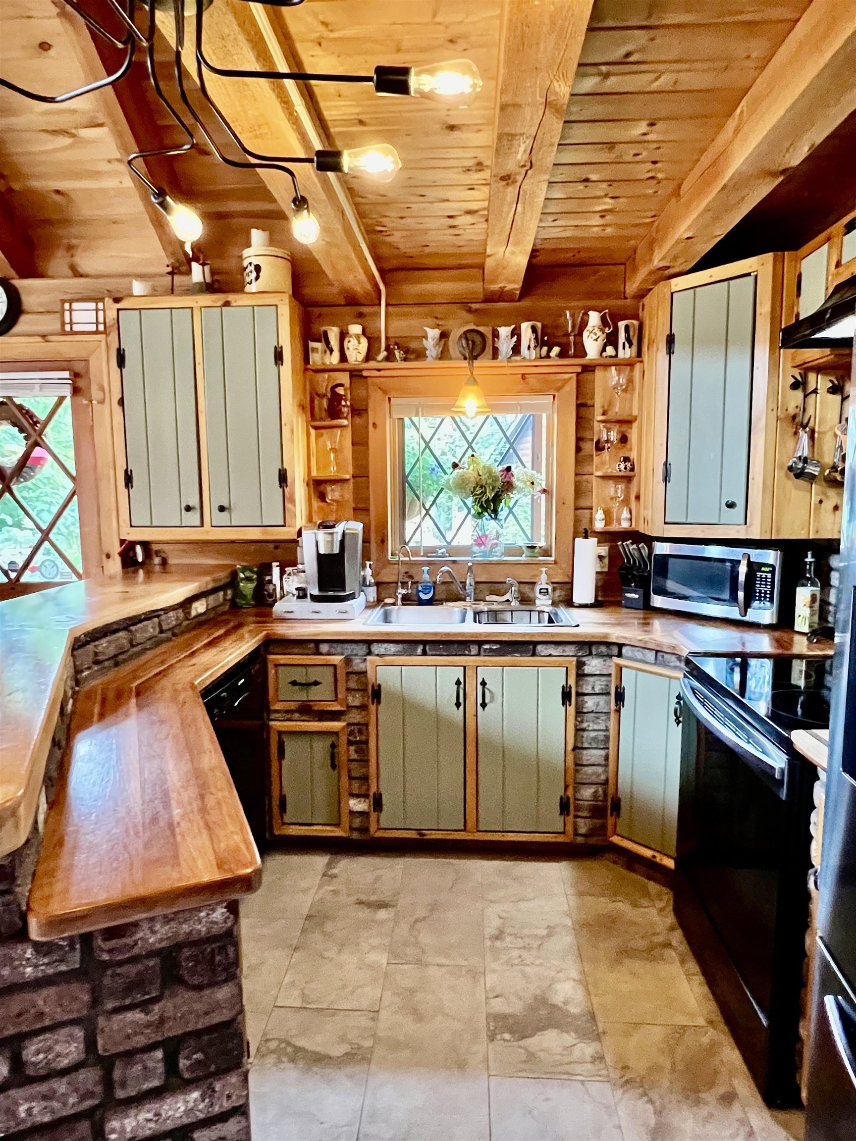 248 Western Shores Road Wells, VT 05774 - Photo 3 of 40 Gallery Image 3