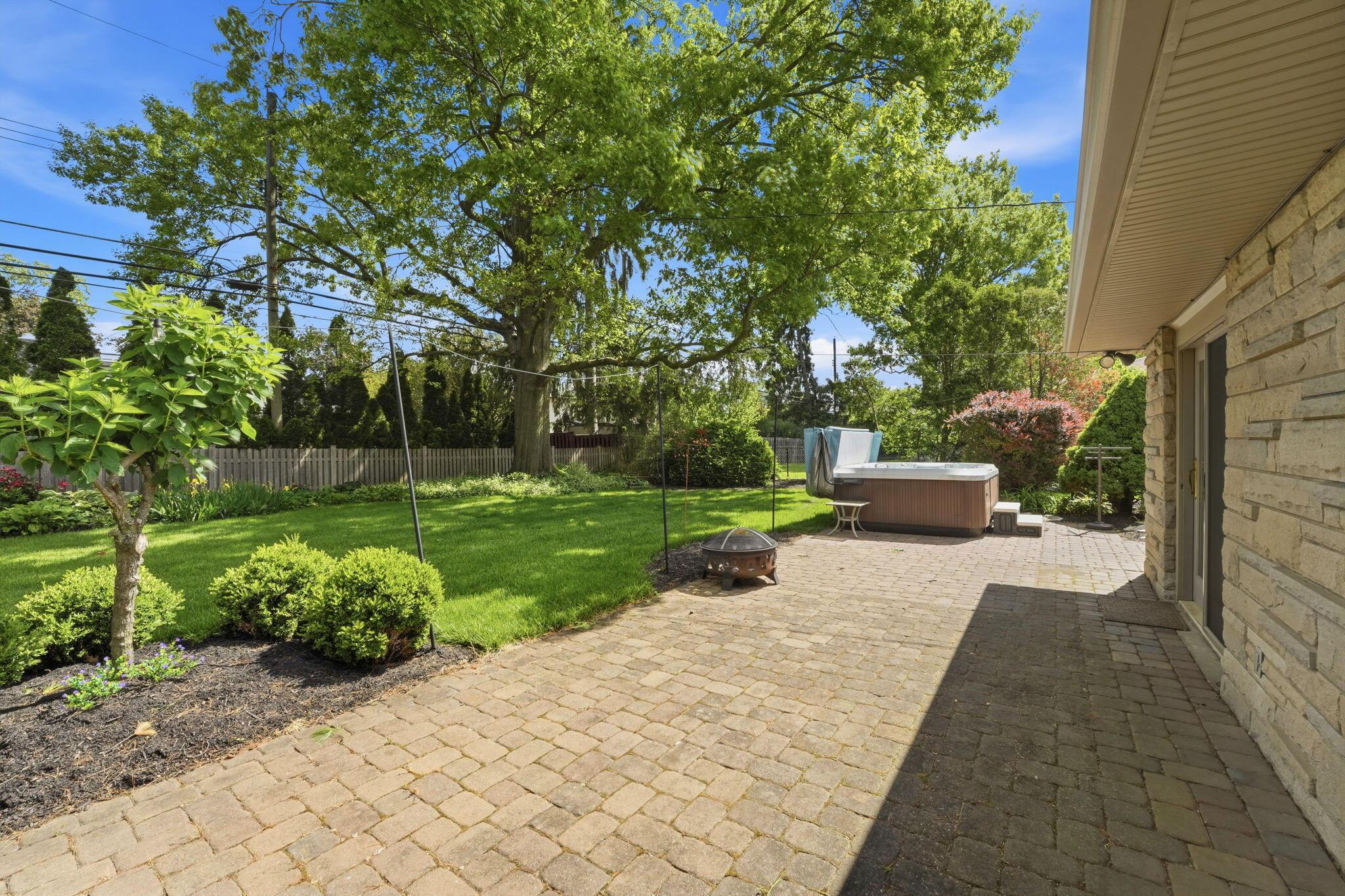 2290 Middlesex Road Columbus, OH 43220 - Photo 41 of 49