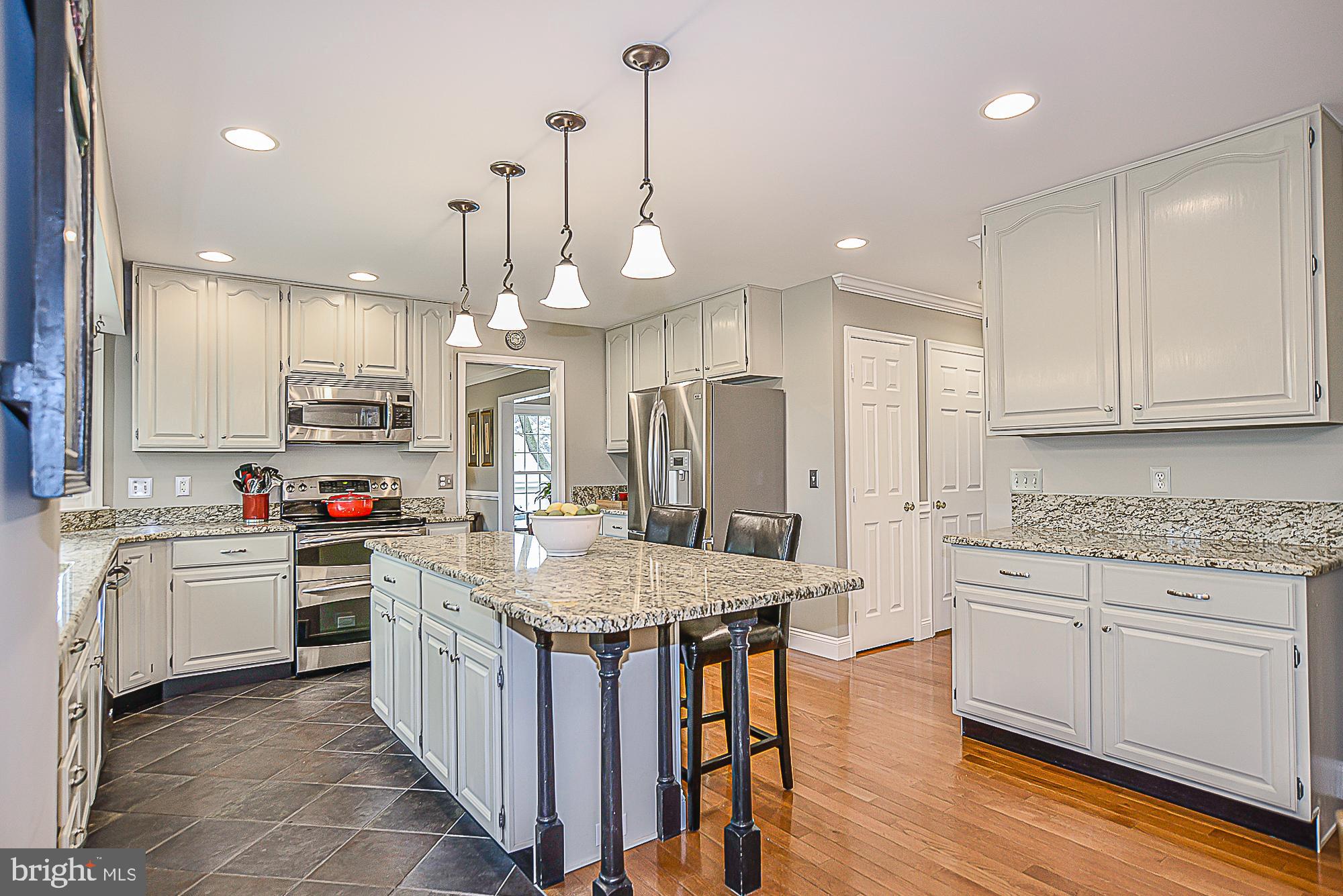 9291 Davis Drive Lorton, VA 22079 - Photo 17 of 57 Kitchen with large center island