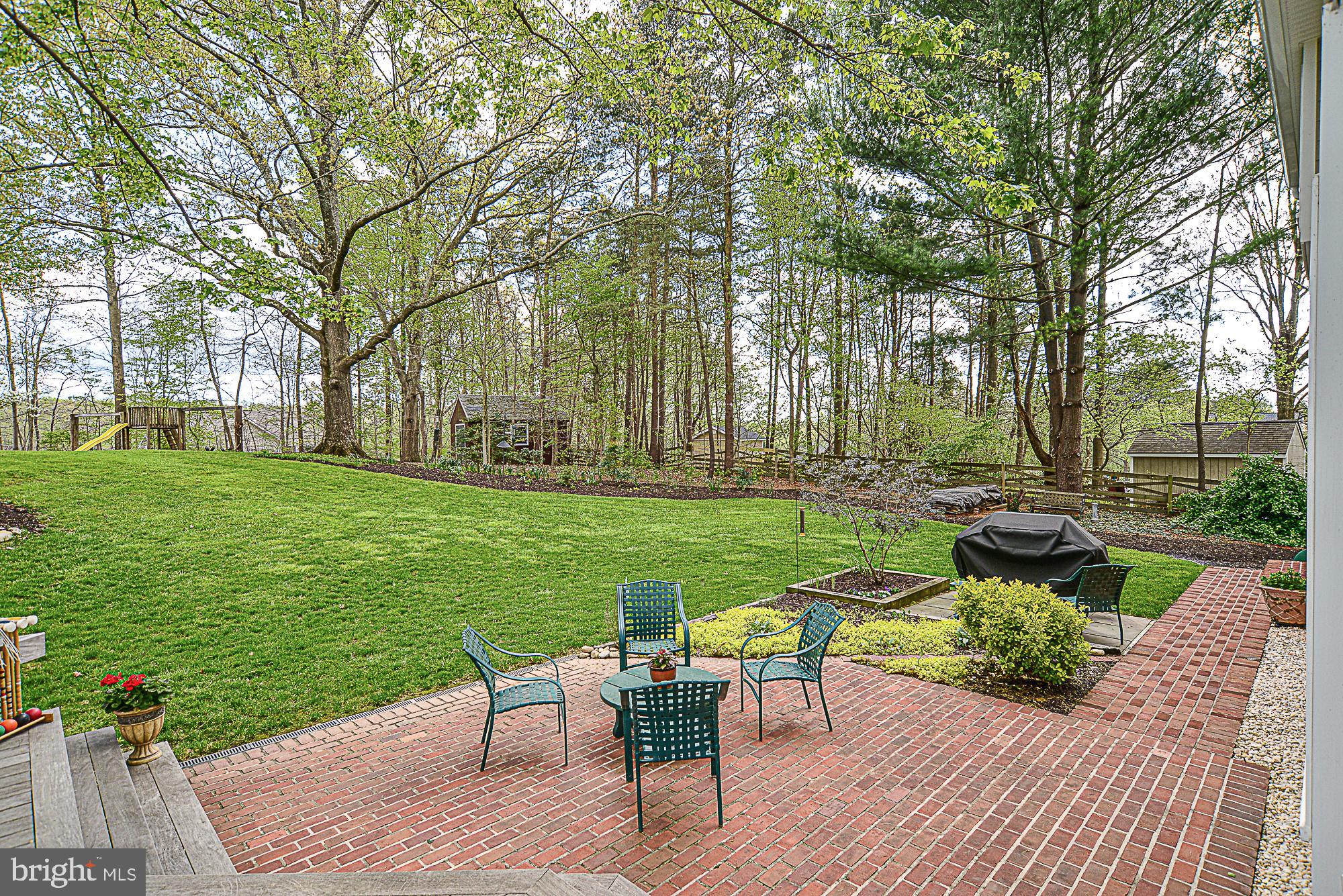 9291 Davis Drive Lorton, VA 22079 - Photo 43 of 57 Beautiful wooded views