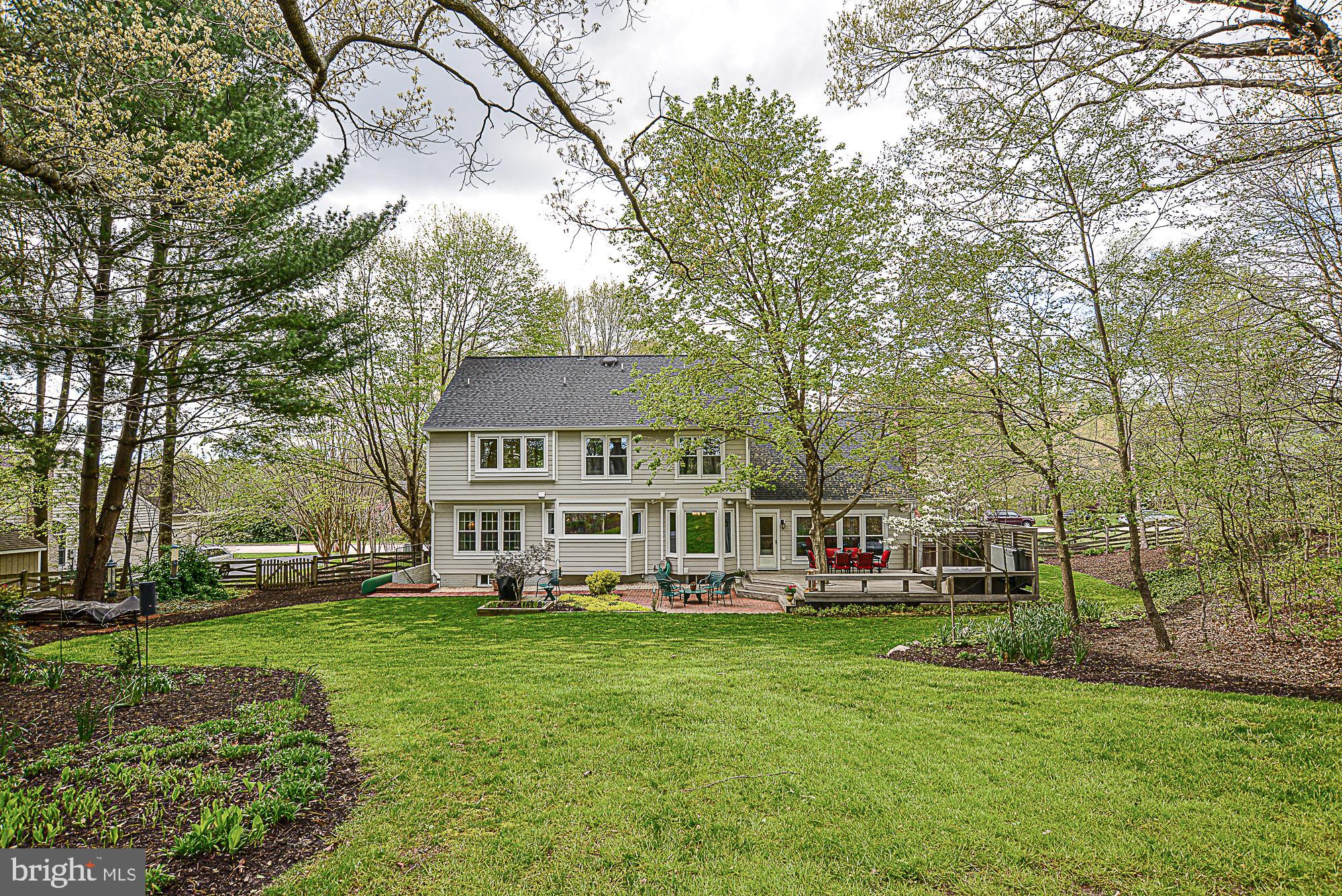 9291 Davis Drive Lorton, VA 22079 - Photo 49 of 57 Fully fenced rear yard