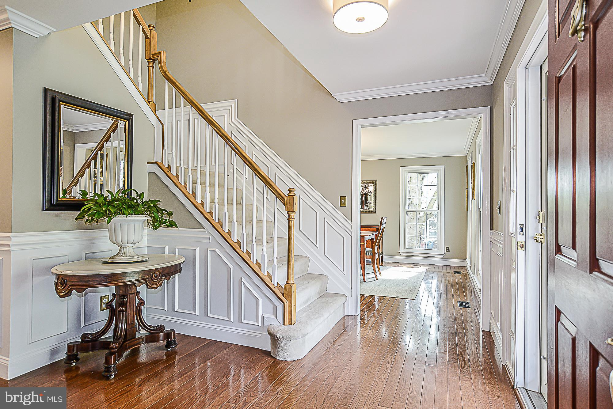 9291 Davis Drive Lorton, VA 22079 - Photo 10 of 57 Hardwood floors throughout entire main leve