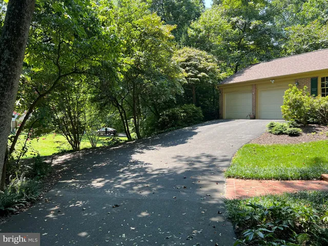 $4,200 | 10101 Alsace Court, Great Falls, VA 22066