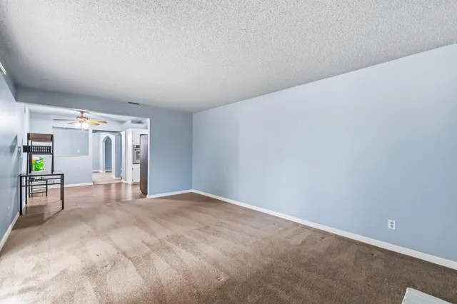 $385,000 | 4665 West Ashcroft Avenue, Fresno, CA 93722