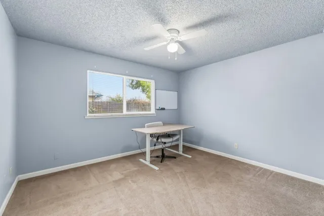 $385,000 | 4665 West Ashcroft Avenue, Fresno, CA 93722