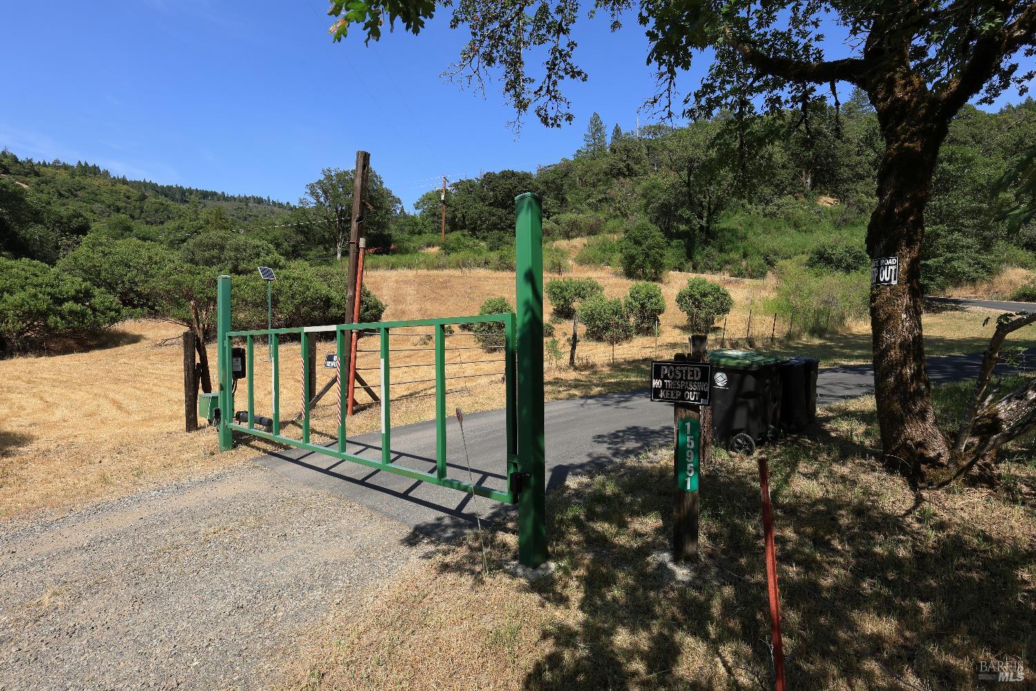 15951 Tomki Road Redwood Valley, CA 95470 - Photo 29 of 41