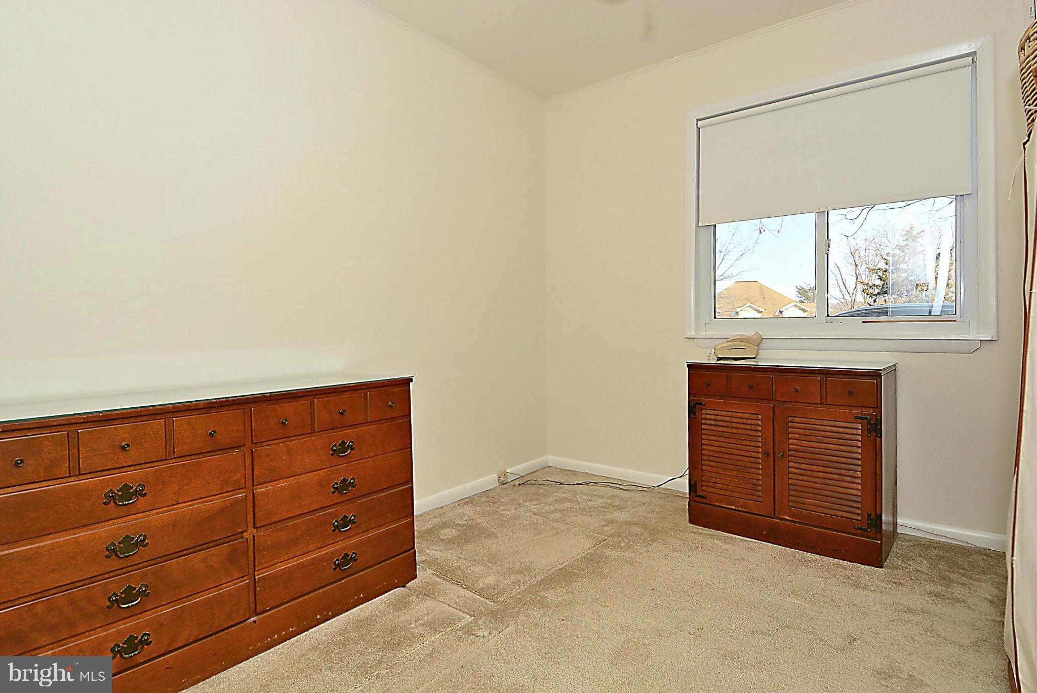 18506 Cabin Road Triangle, VA 22172 - Photo 19 of 30 Pretty Large Third Bedroom with Views of River