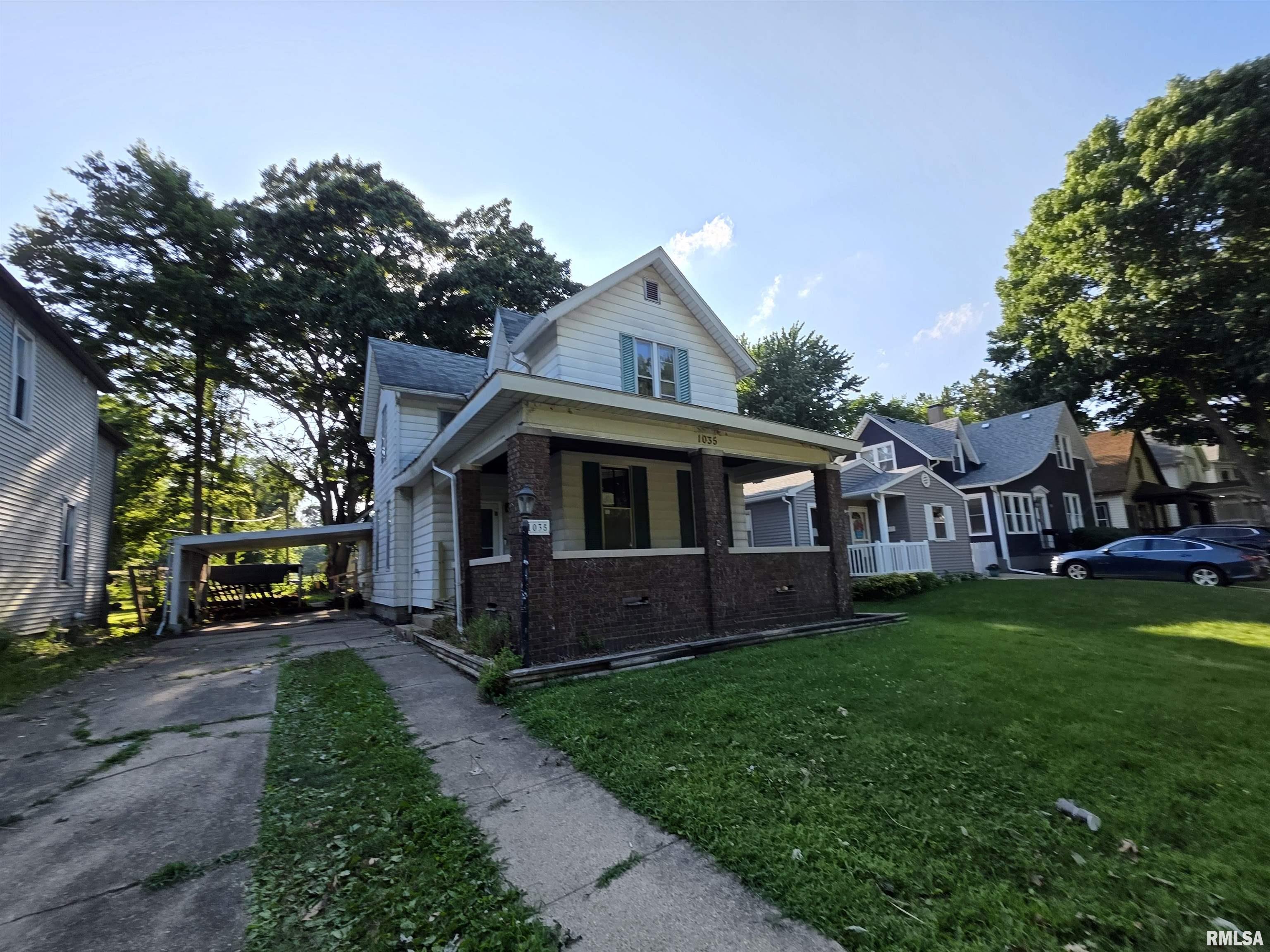 1035 North 6th Street Springfield, IL 62702 - Photo 1 of 7