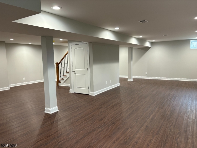 171 Old Bloomfield Avenue Parsippany, NJ 07054 - Photo 25 of 26