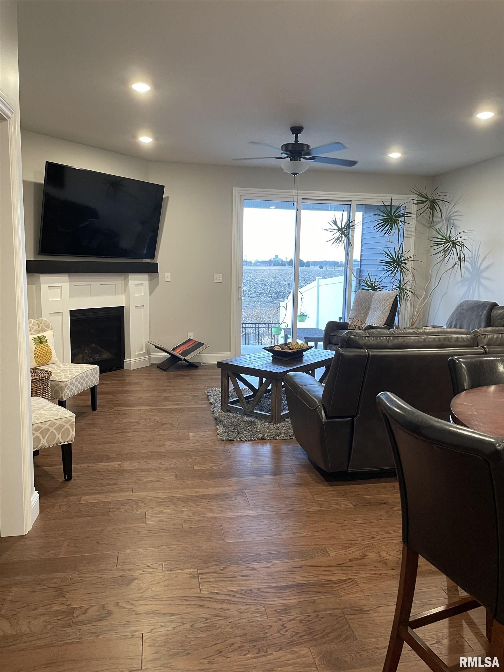 5404 Verdant Lane Springfield, IL 62711 - Photo 13 of 33 Gallery Image 13