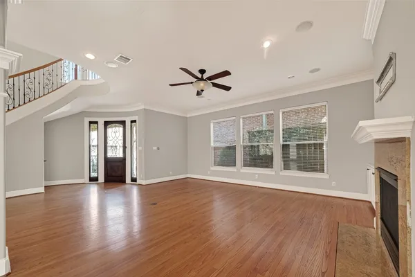 $5,000 | 5319 Fayette Street, Houston, TX 77056