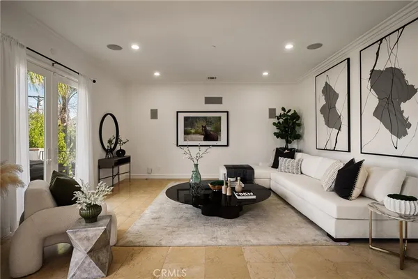 $15,500 | 13045 Greenleaf Street, Studio City, CA 91604